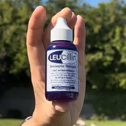 Leucillin Antiseptisk Care dropper er perfekt til øjen-, øre- og pelspleje