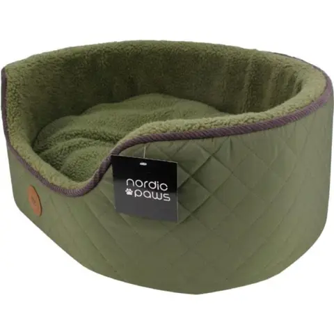 Nordic Paws Jagt Fleece Hundeseng kommer i flere størrelser