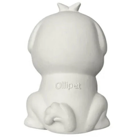 Ollipet NaturLatex Ollie er et charmerende hundelegetøj, der forestiller den glade hund Ollie