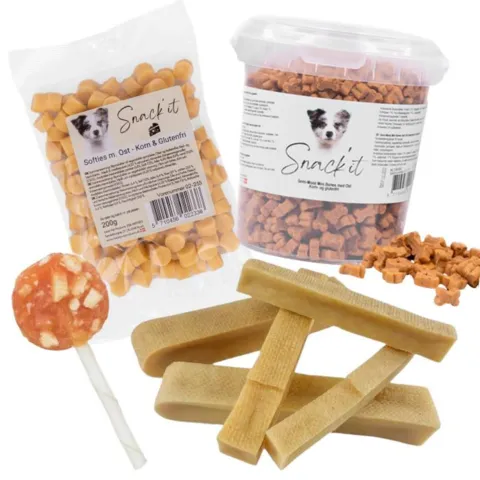 Pakketilbud | Cheese Lover med lækre godbidder og tyggeben med ost. Perfekt til hunden, der elsker ekstra smag og forkælelse.