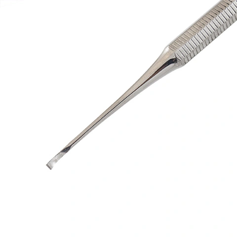 Skrå tandrenser - enkelt. Måler ca. 1,5 mm.