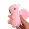 Legetøj med både indbygget squeaker og knitrende papir