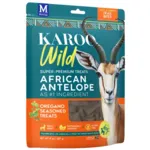 KAROO Wild - Trail Bites Oregano 227g er kornfrie hundegodbidder i super premium kvalitet med antilopekød og oregano. En proteinrig og fedtfattig snack baseret på magert kød, uden kunstige farve- eller smagstoffer.